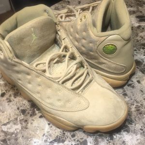 Jordan retro 13 Wheats